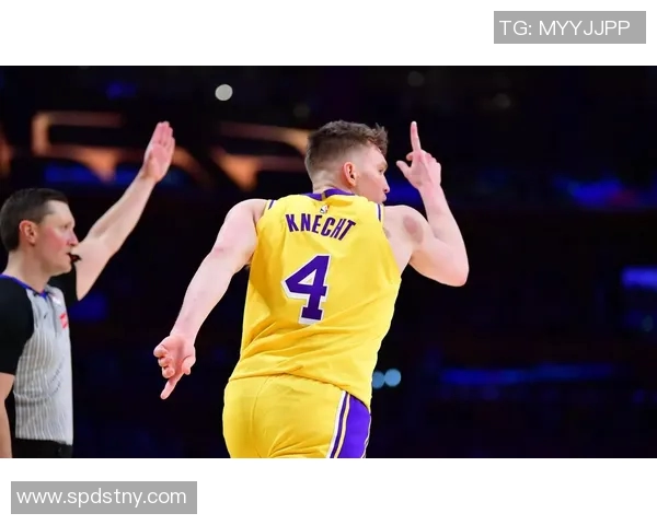 季后赛激战湖人对决马刺精彩直播全程回顾与分析